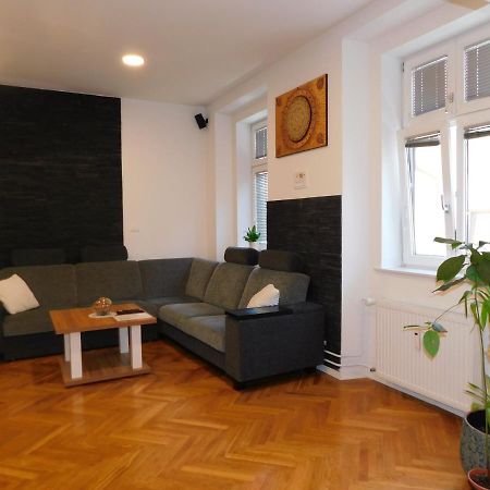 Modern Apartment Hrenova Street Ljubljana Buitenkant foto