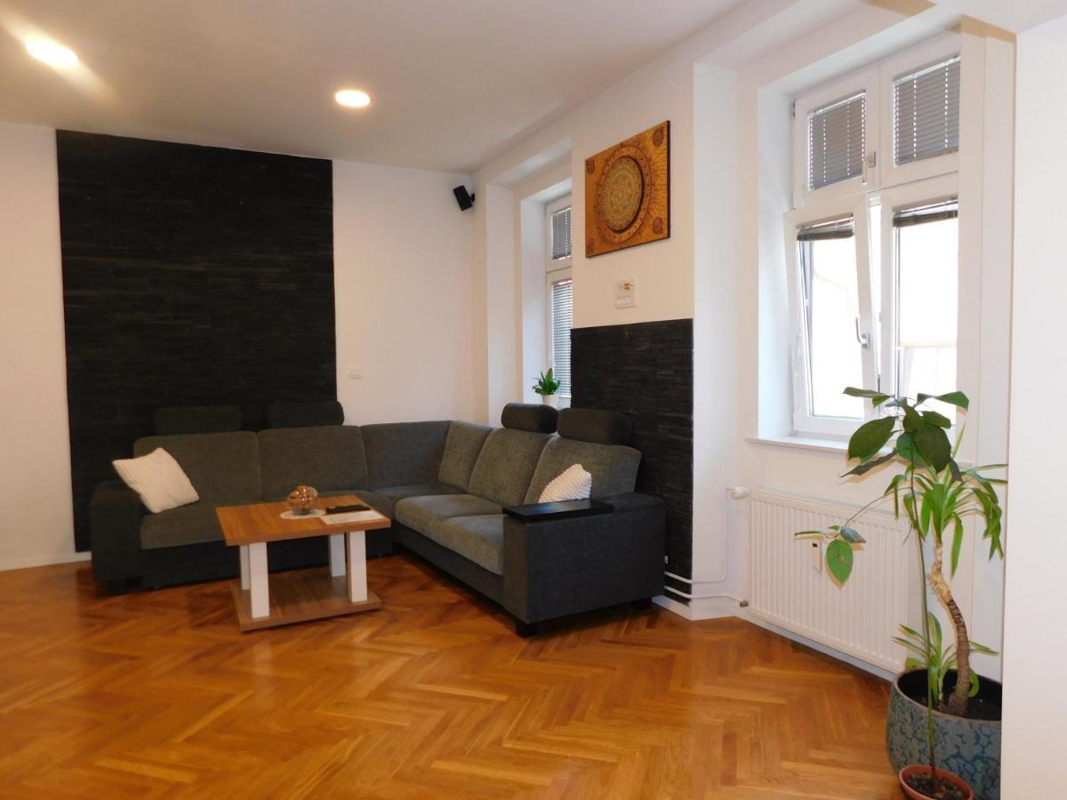 Modern Apartment Hrenova Street Ljubljana Buitenkant foto
